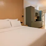 Rentalsevilla Luz Arriero Apartamento Sevilla
